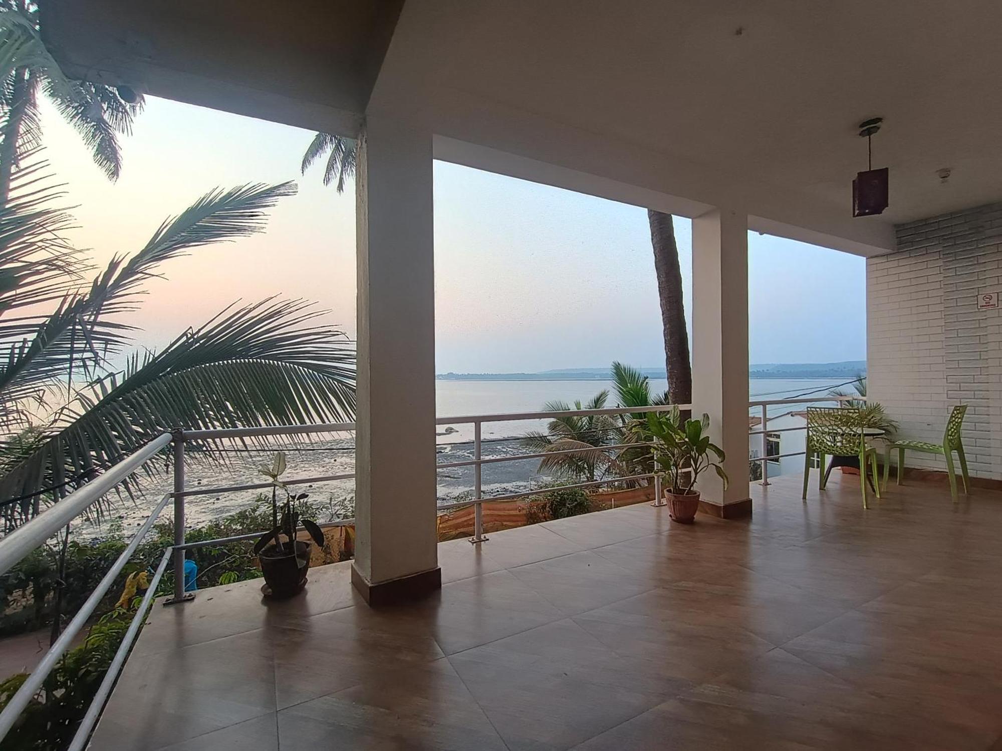 Gs Home On The Bay - Sea & Forest View Glass Studio Vagator Esterno foto
